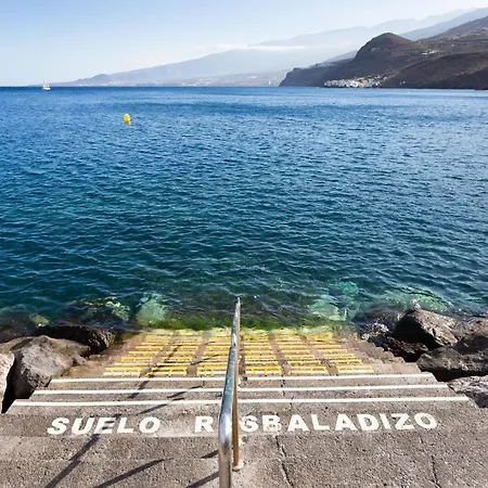 Appartement Home2book Jolly Radazul, Terrace & Wifi Radazul