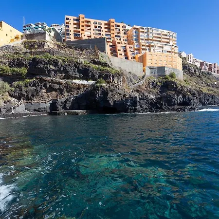 Apartment Home2book Jolly Radazul, Terrace & Wifi Radazul